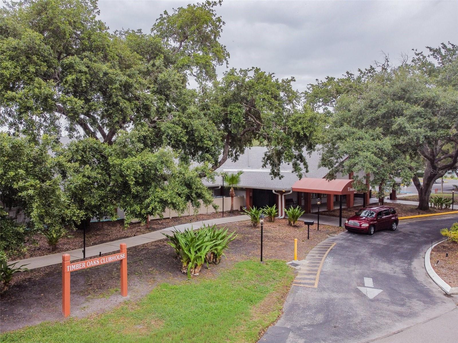 Image 61 of 92 For 8531 Woodcrest Drive