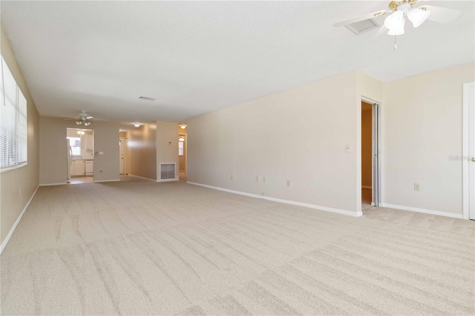 Image 10 of 30 For 5623 80th Street N 202