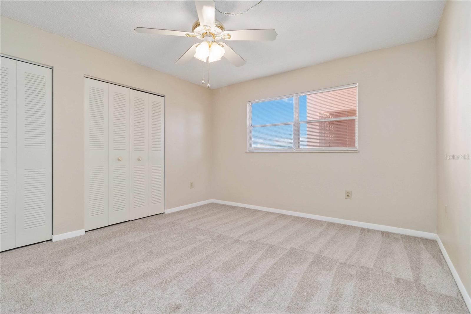 Image 20 of 30 For 5623 80th Street N 202