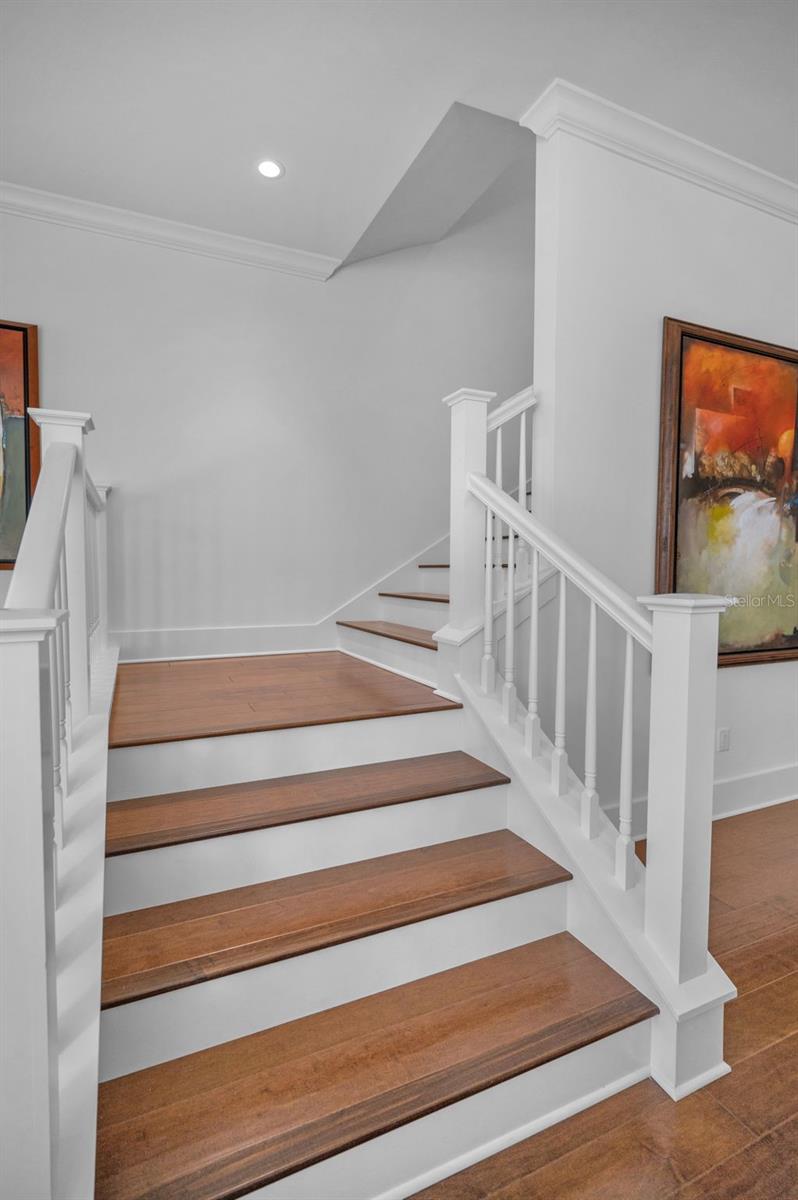 Listing photo id 19 for 15 Palm Terrace