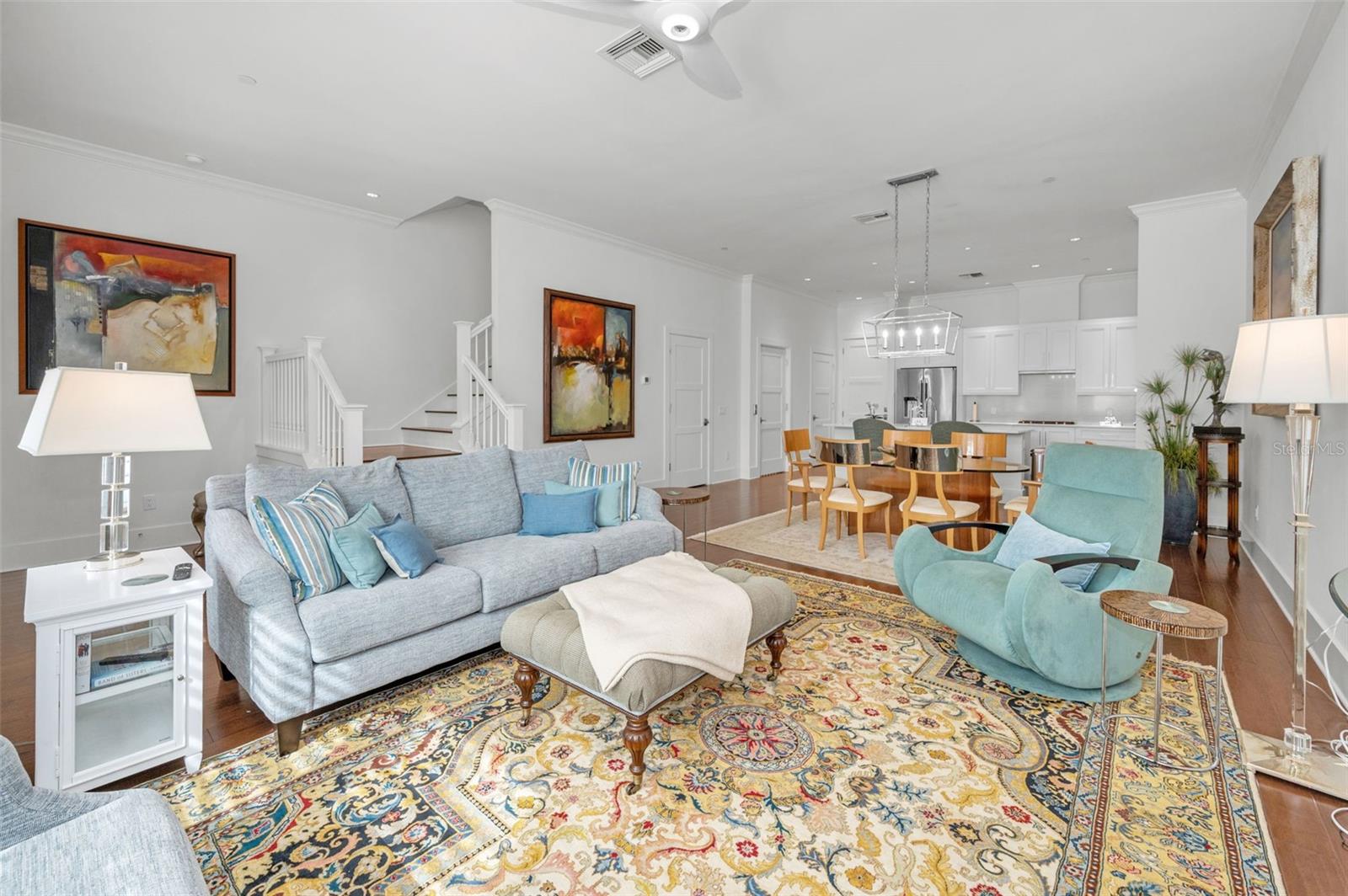 Listing photo id 7 for 15 Palm Terrace