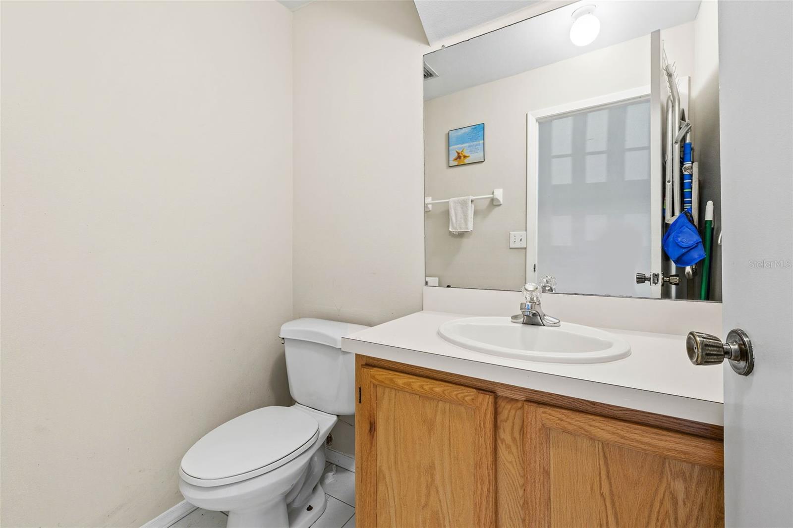 Image 14 of 30 For 732 Kensington Lake Circle