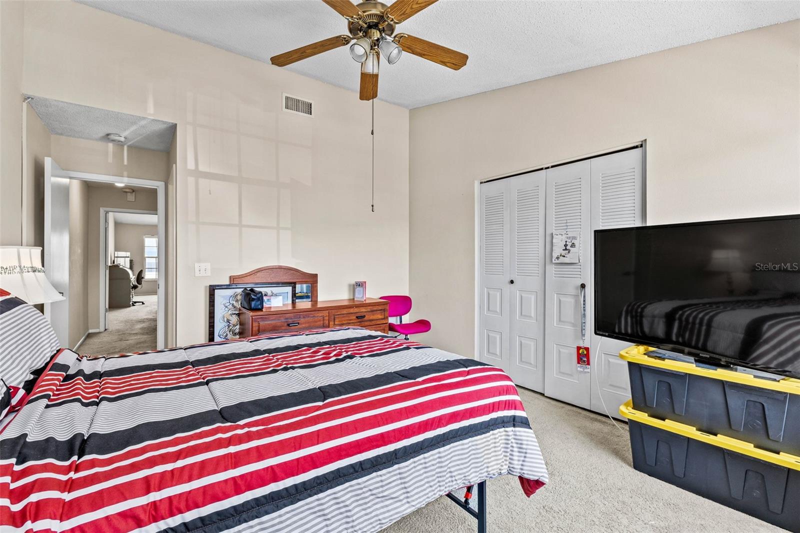Image 16 of 30 For 732 Kensington Lake Circle