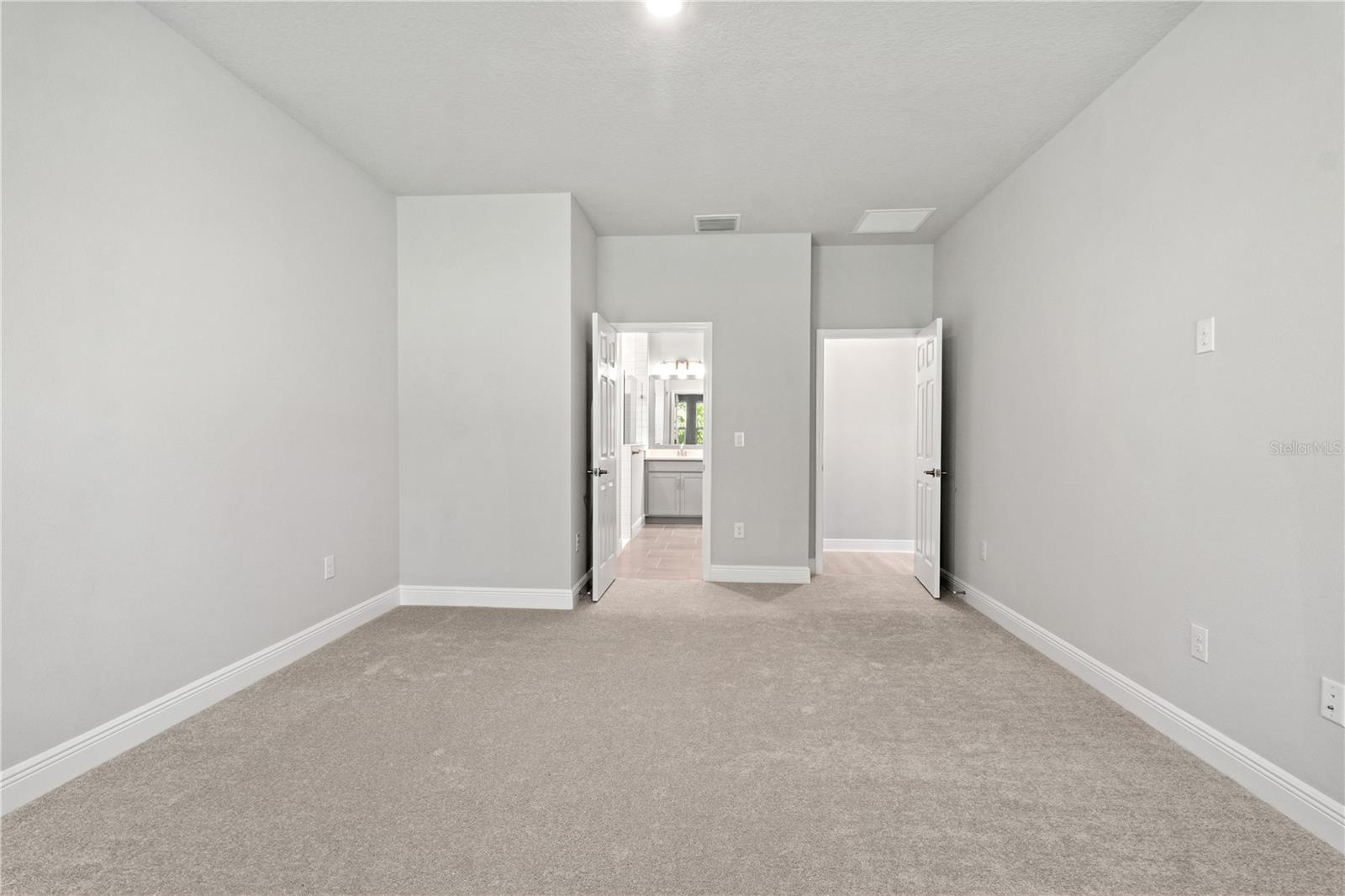 Image 10 of 33 For 11904 Richmond Trail