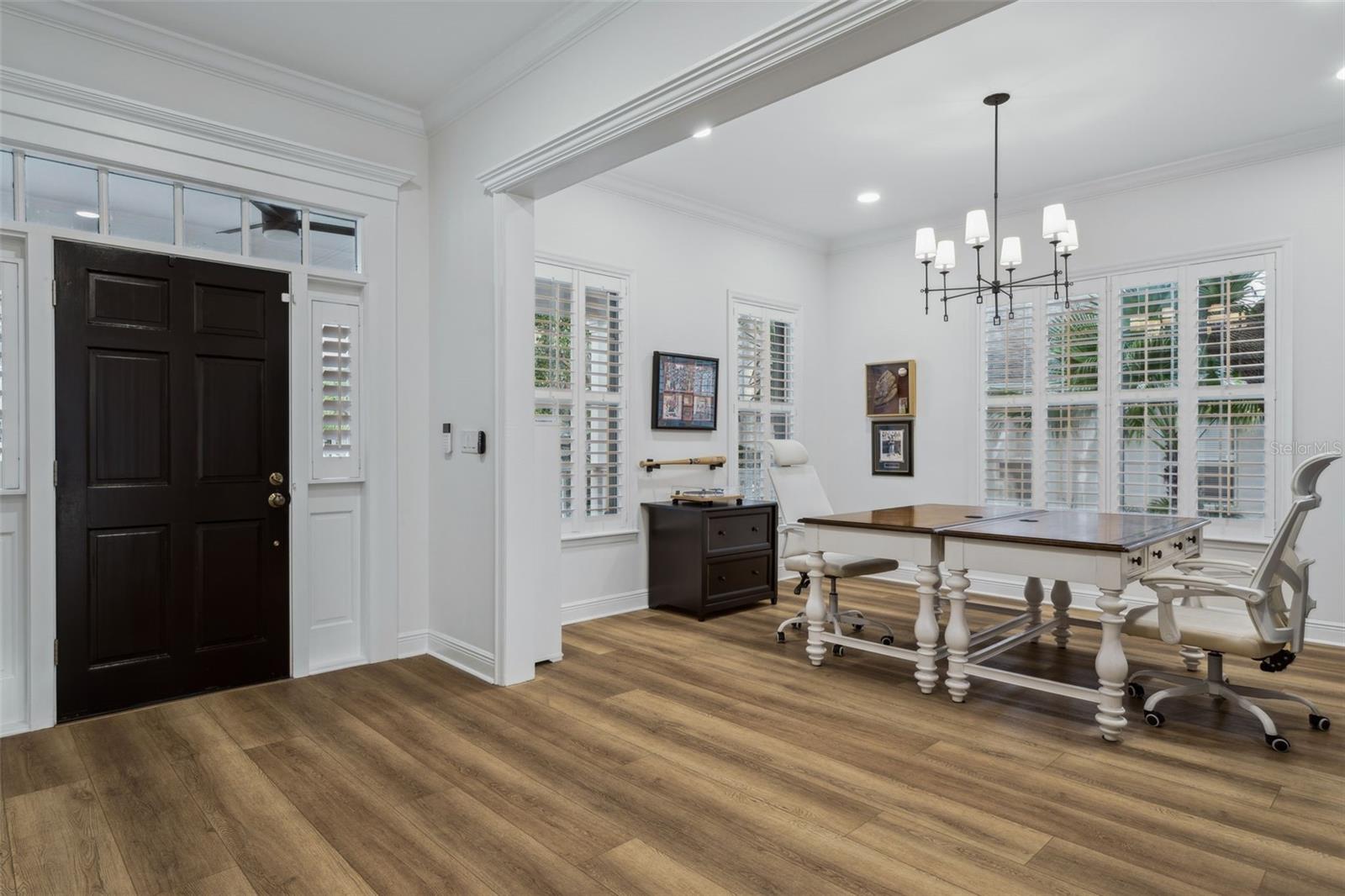 Image 3 of 55 For 15704 Mifflin Court