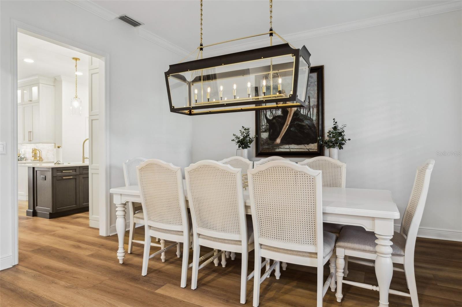 Image 6 of 55 For 15704 Mifflin Court