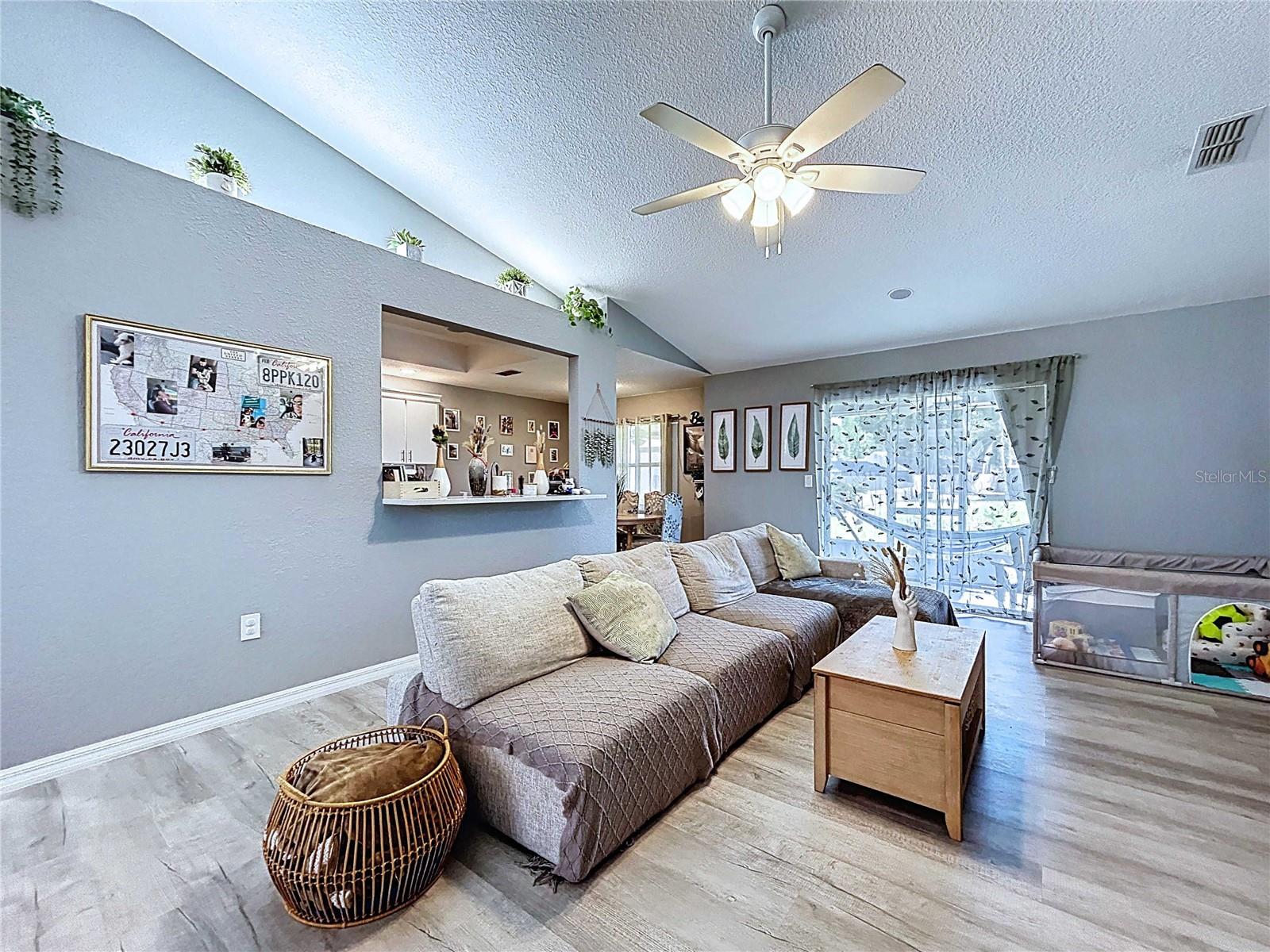 Image 8 of 69 For 21626 Rosewood Court