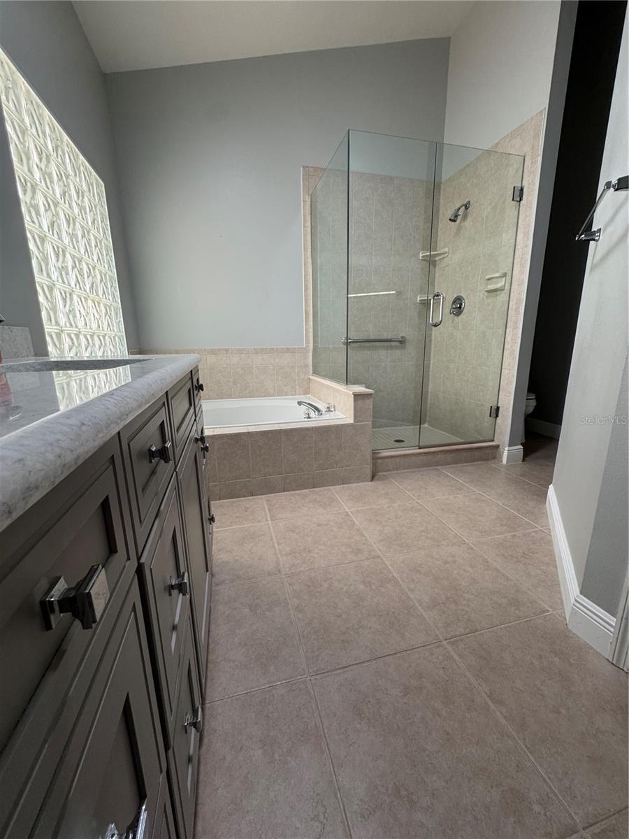 Image 11 of 31 For 1608 Fox Glen Court