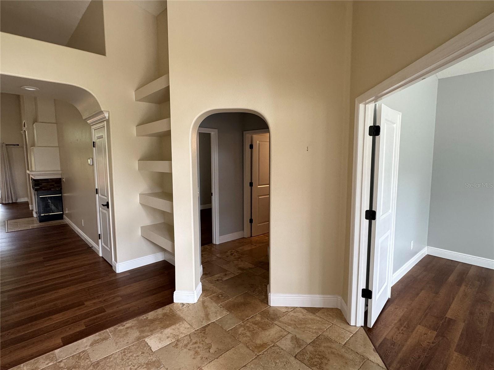 Image 15 of 31 For 1608 Fox Glen Court