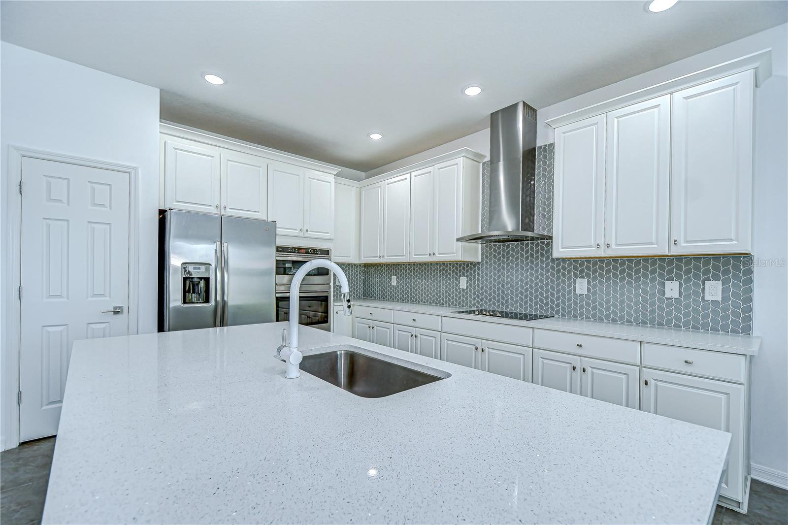 Image 29 of 51 For 18657 Obregan Drive