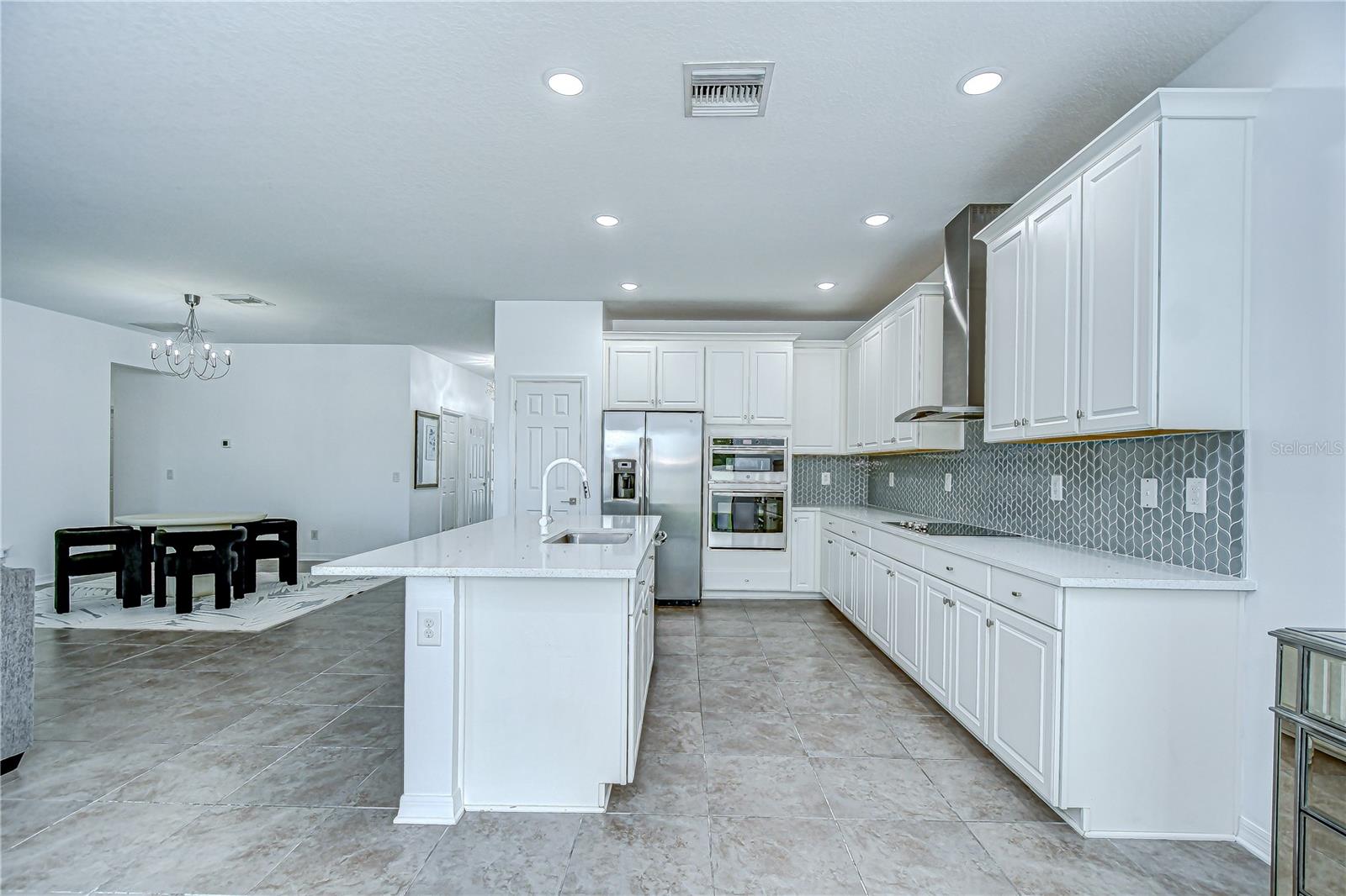 Image 30 of 51 For 18657 Obregan Drive