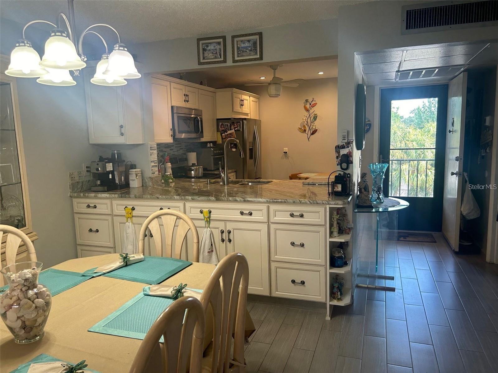 Image 10 of 22 For 14130 Rosemary Lane 2303
