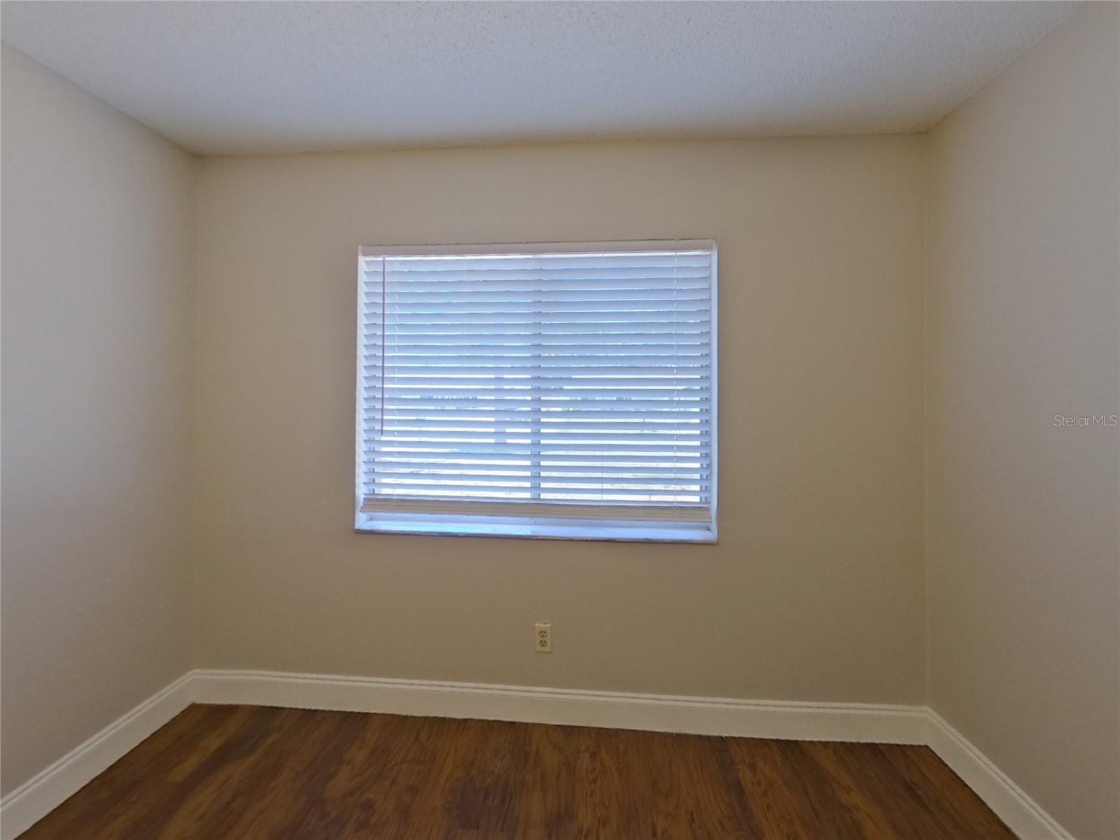 Image 12 of 17 For 8980 109th Terrace