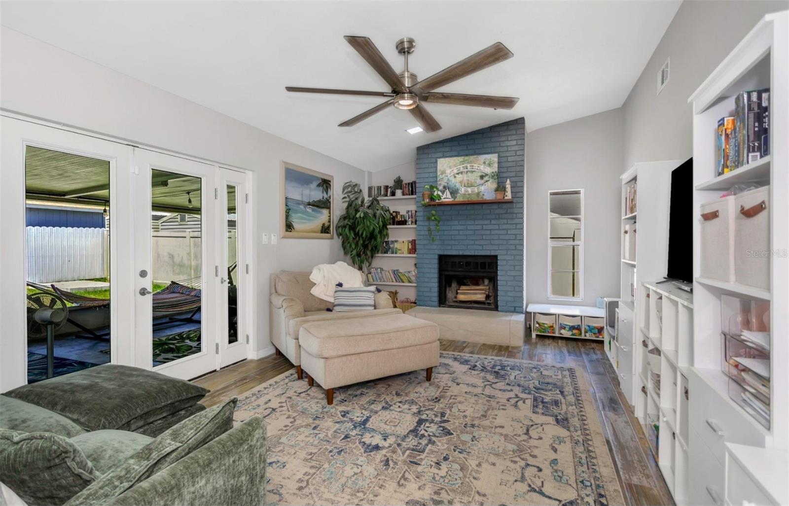 Image 17 of 35 For 3035 Annadale