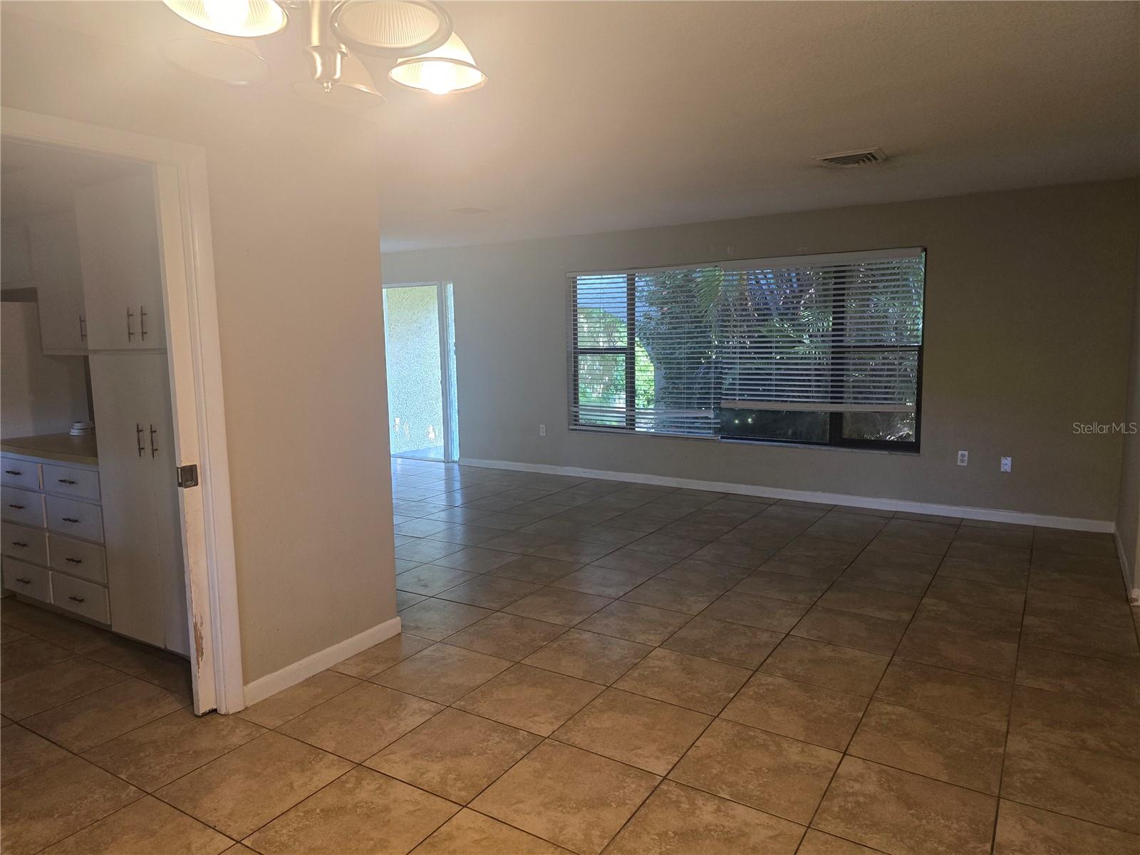 Image 8 of 26 For 1466 Byram Drive