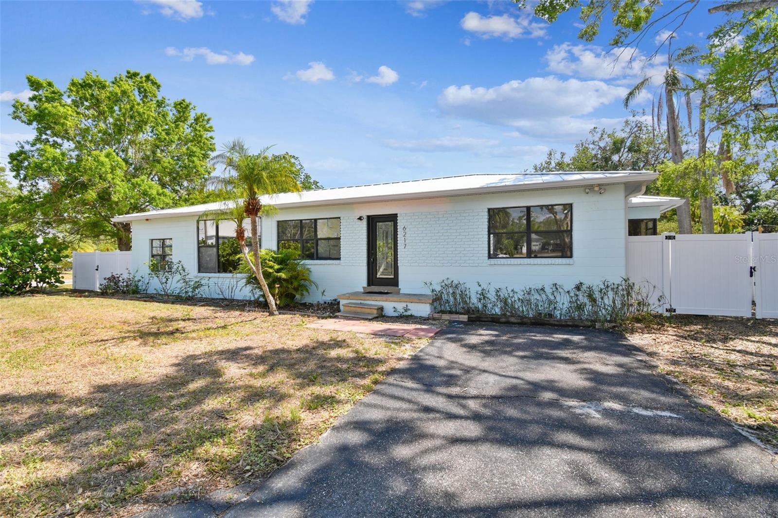 Image 3 of 28 For 6217 Foster Avenue
