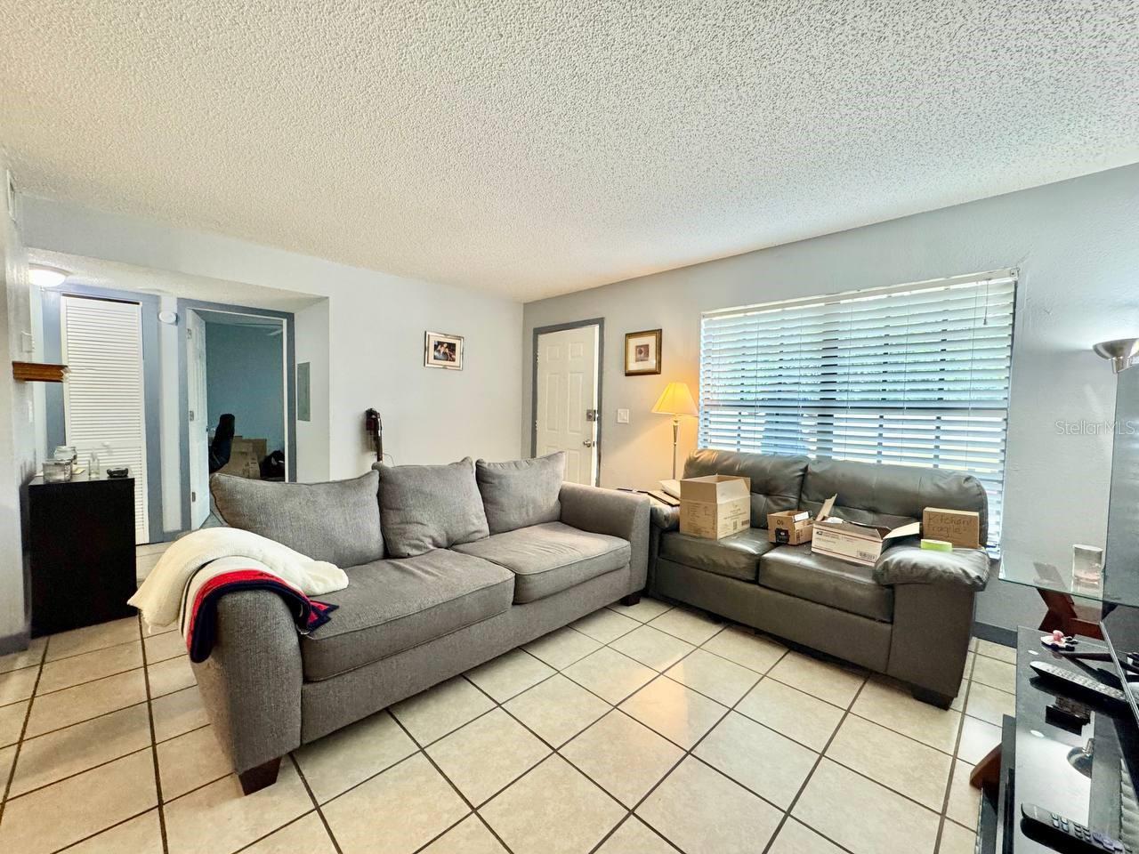 Image 6 of 16 For 4021 My Lady Lane 3