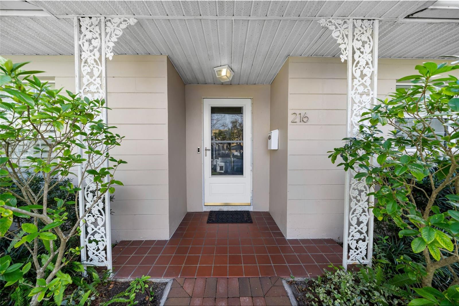 Details for 216 21st Avenue Ne, ST PETERSBURG, FL 33704