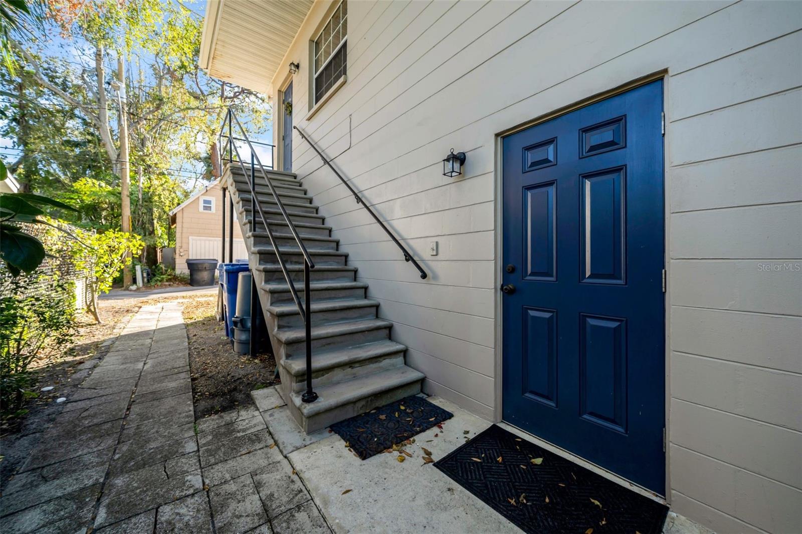 Image 30 of 40 For 216 21st Avenue Ne