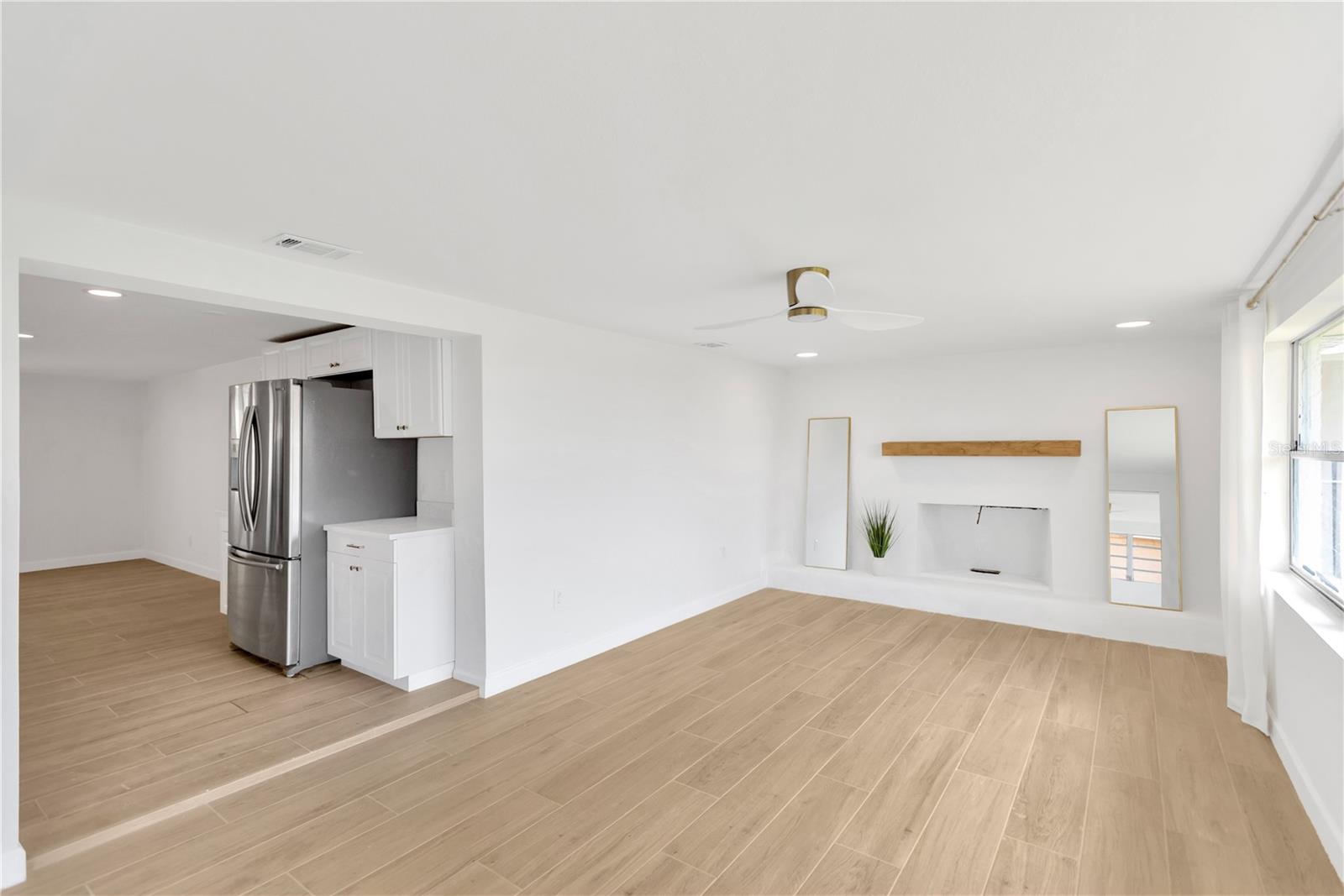 Listing photo id 8 for 13612 Veronica Drive