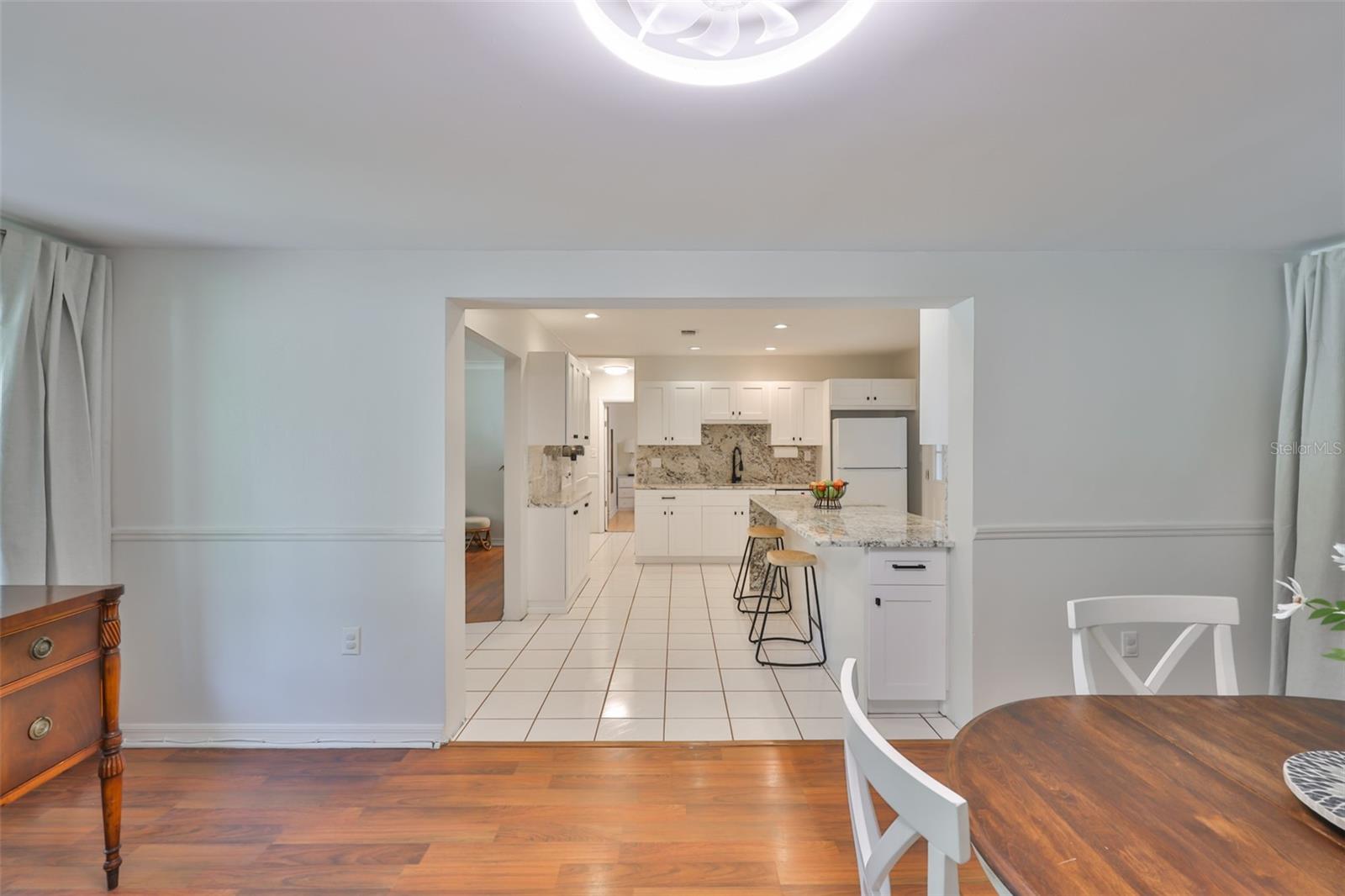 Image 11 of 36 For 913 Chester Drive