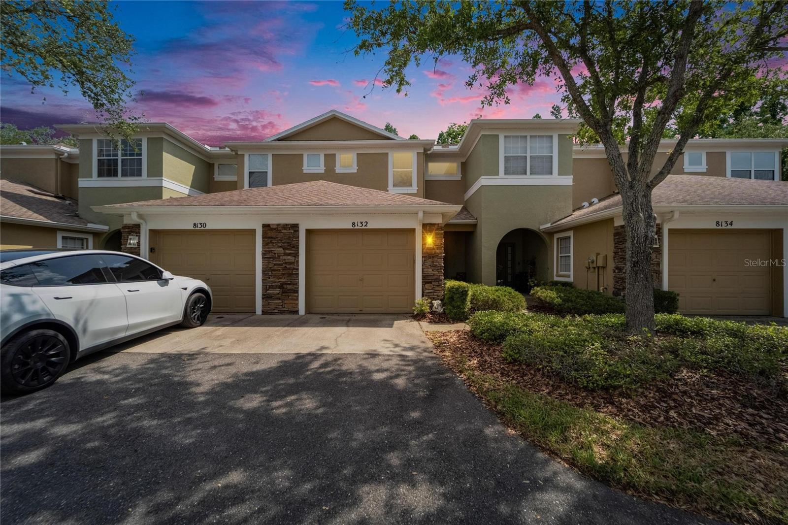 Image 37 of 51 For 8132 Stone Path Way