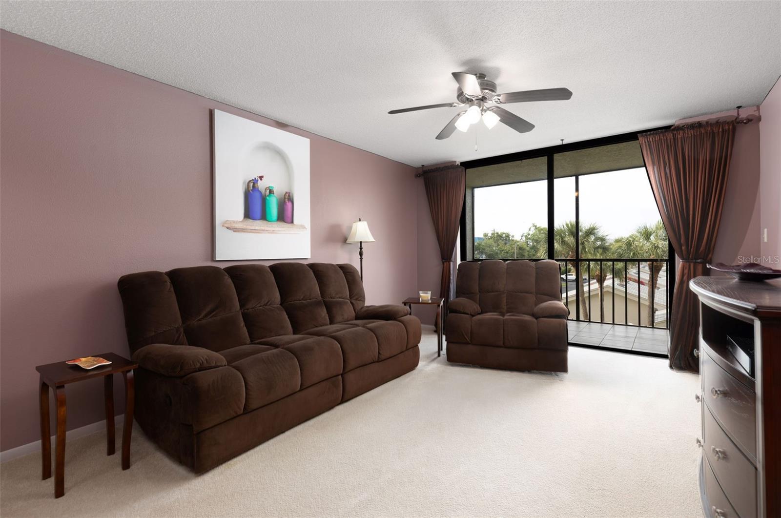 Image 12 of 50 For 1316 Pasadena Avenue S 303