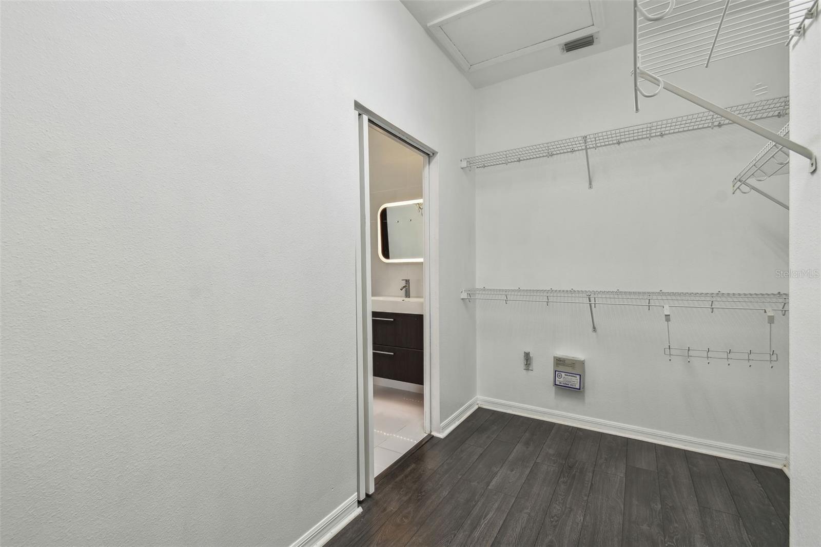 Image 15 of 79 For 8208 Pinewood Run Court