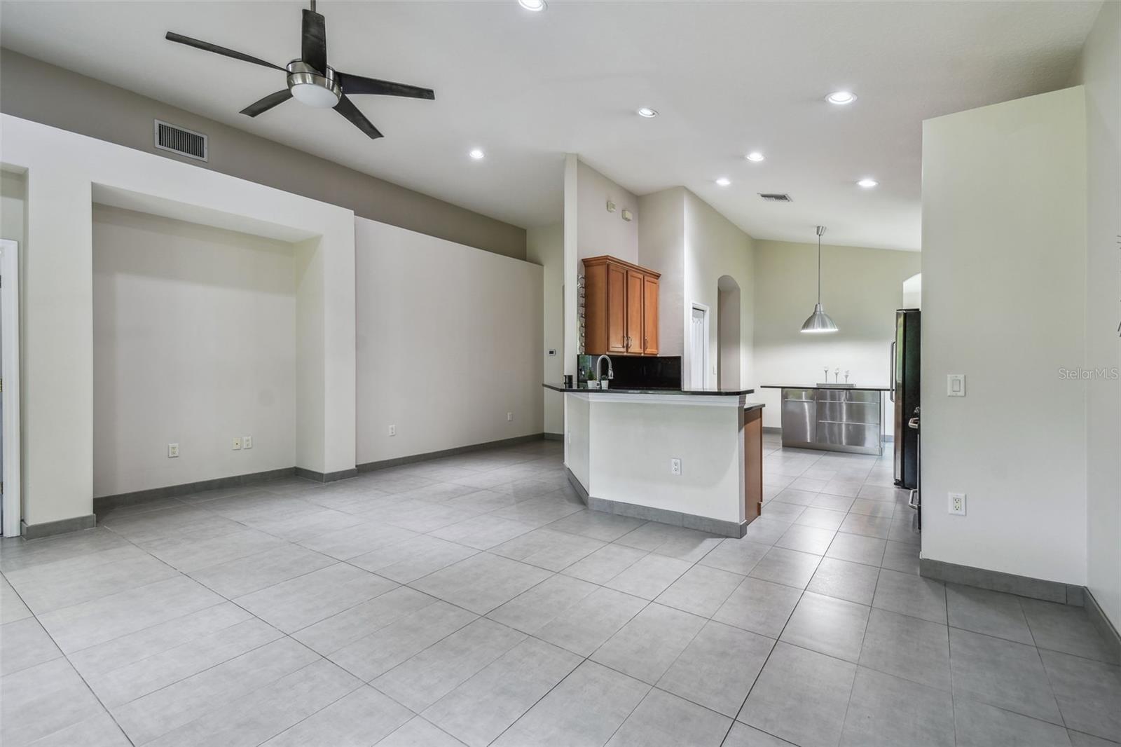 Image 17 of 79 For 8208 Pinewood Run Court