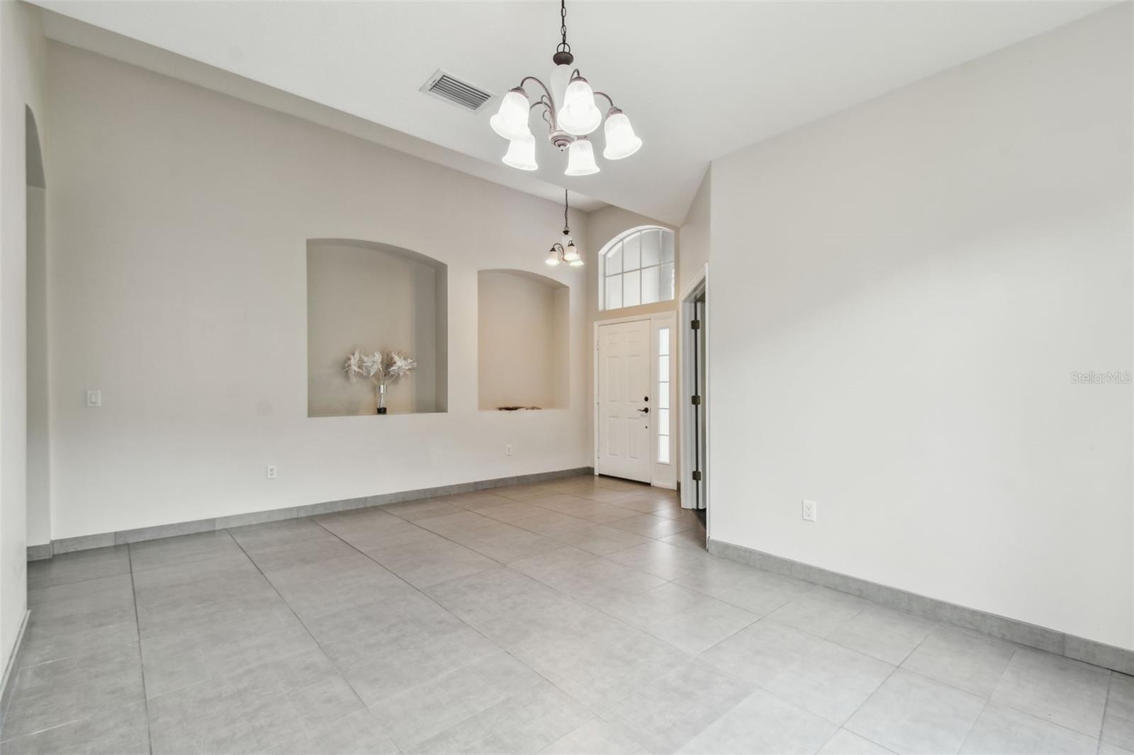 Image 44 of 79 For 8208 Pinewood Run Court