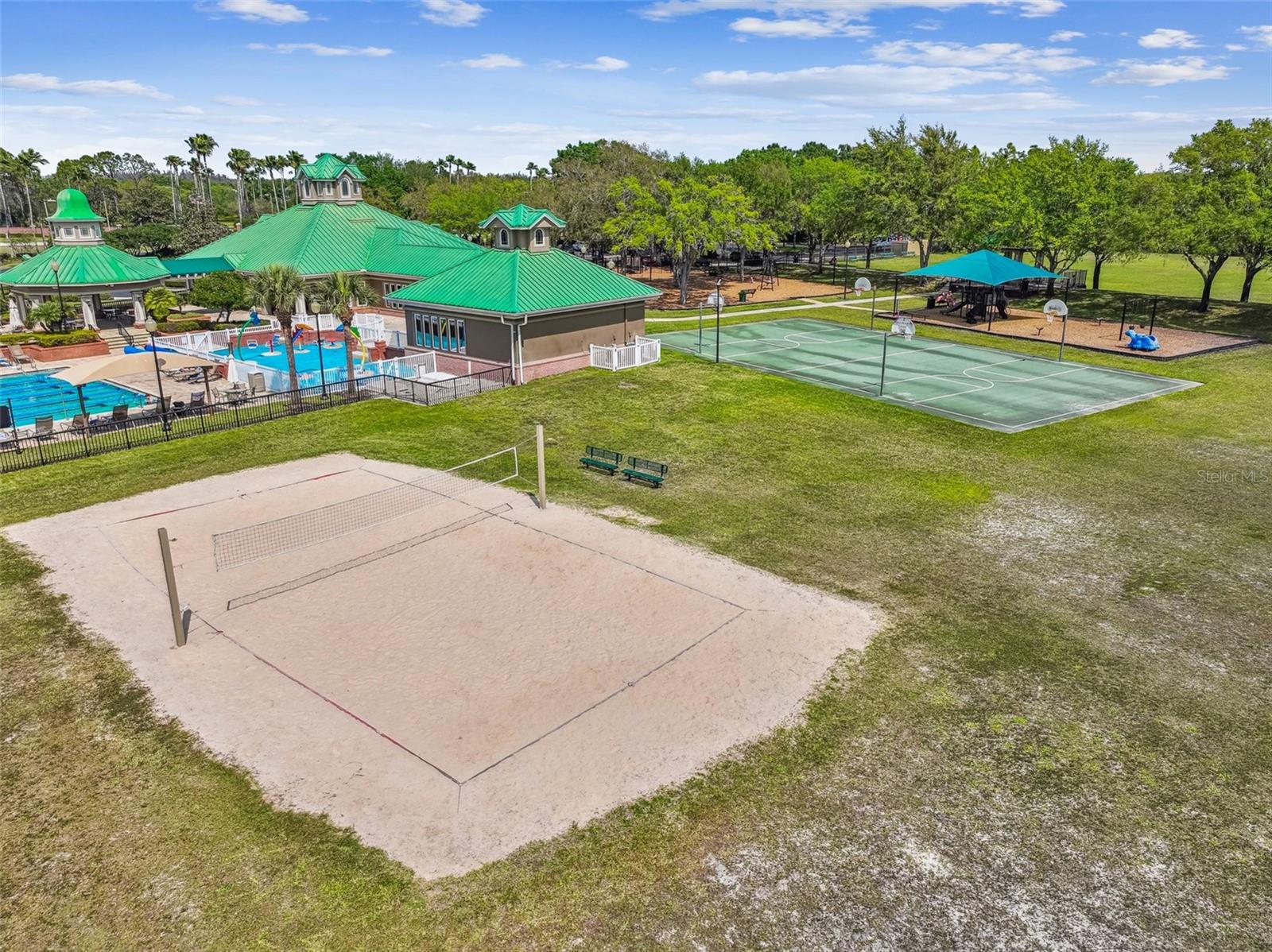 Image 68 of 79 For 8208 Pinewood Run Court