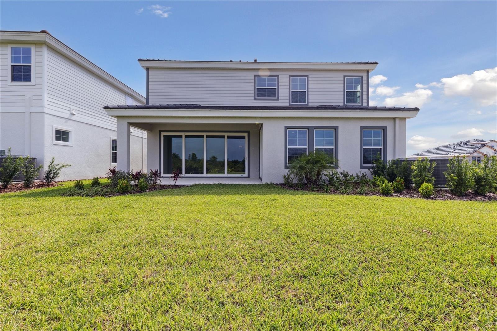Listing photo id 29 for 9699 Surrey Rose Drive