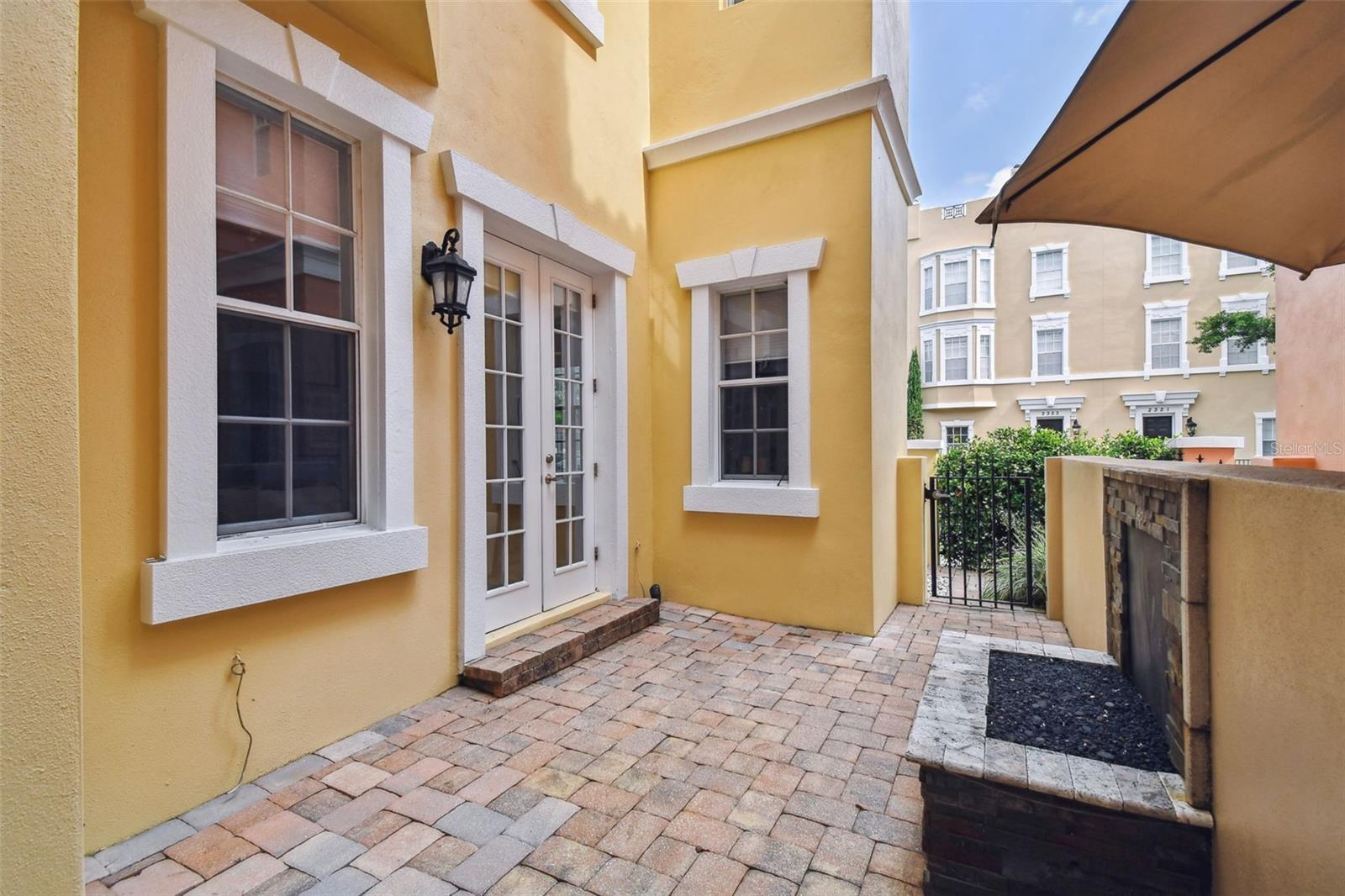 Image 15 of 50 For 2305 Victoria Gardens Lane