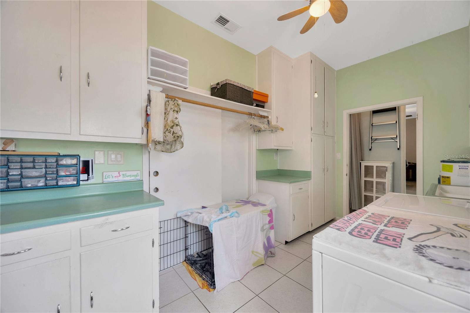 Image 33 of 52 For 509 Walker Street