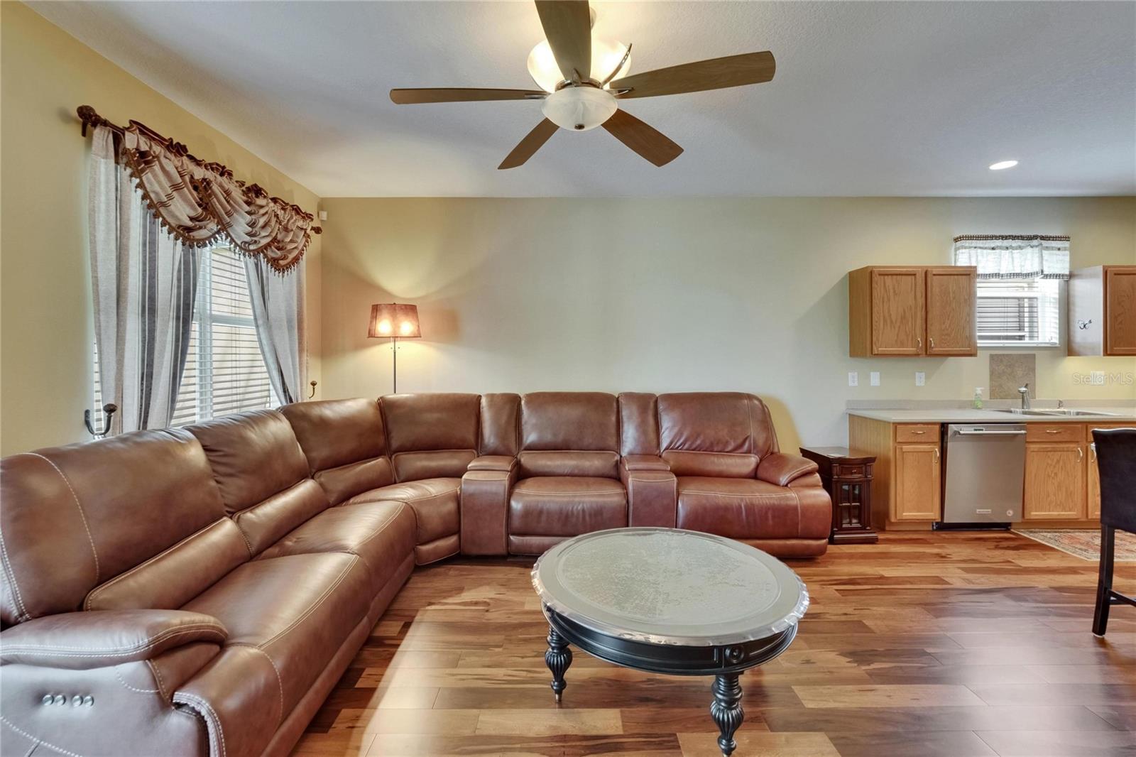 Image 16 of 56 For 9023 Sienna Moss Lane