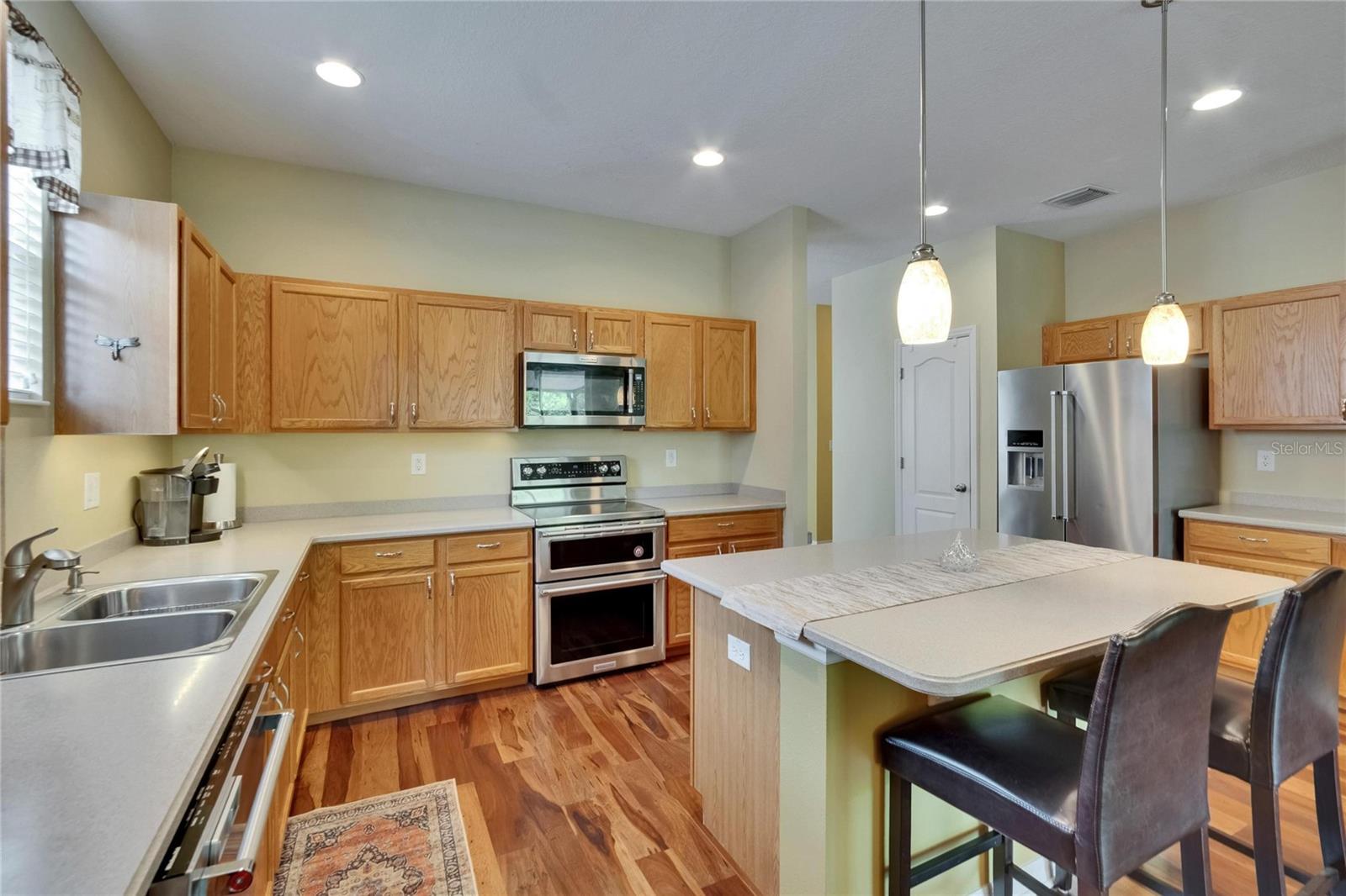 Image 3 of 56 For 9023 Sienna Moss Lane