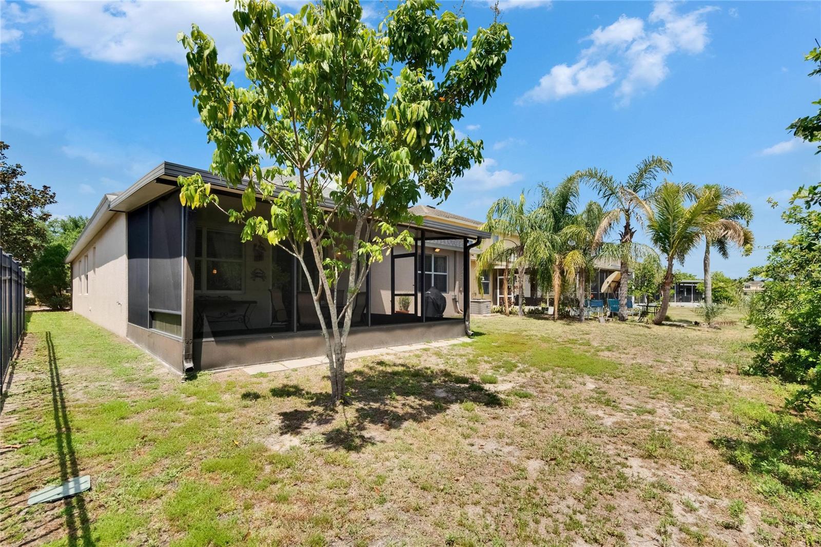 Image 39 of 56 For 9023 Sienna Moss Lane