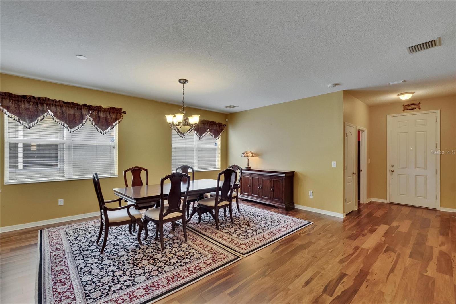 Image 9 of 56 For 9023 Sienna Moss Lane