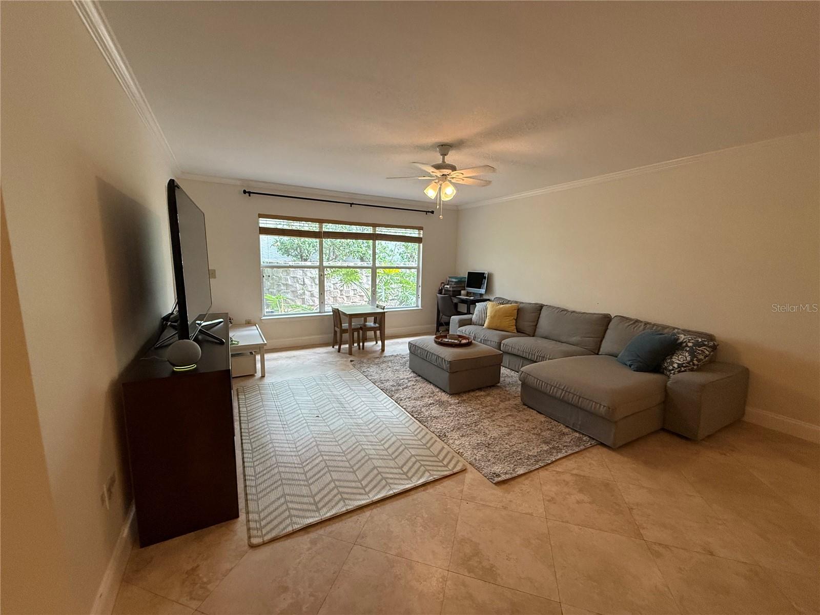 Image 4 of 23 For 664 Arbor Lake Lane 664