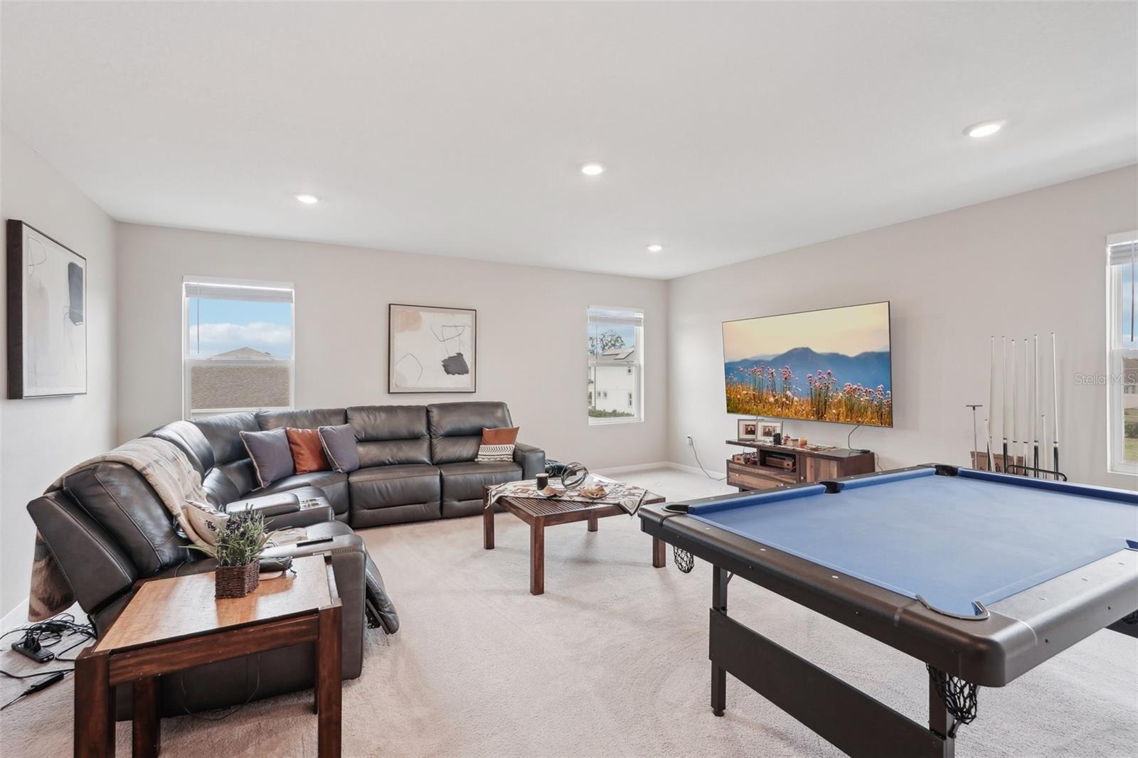 Image 17 of 45 For 13055 Willow Grove Drive