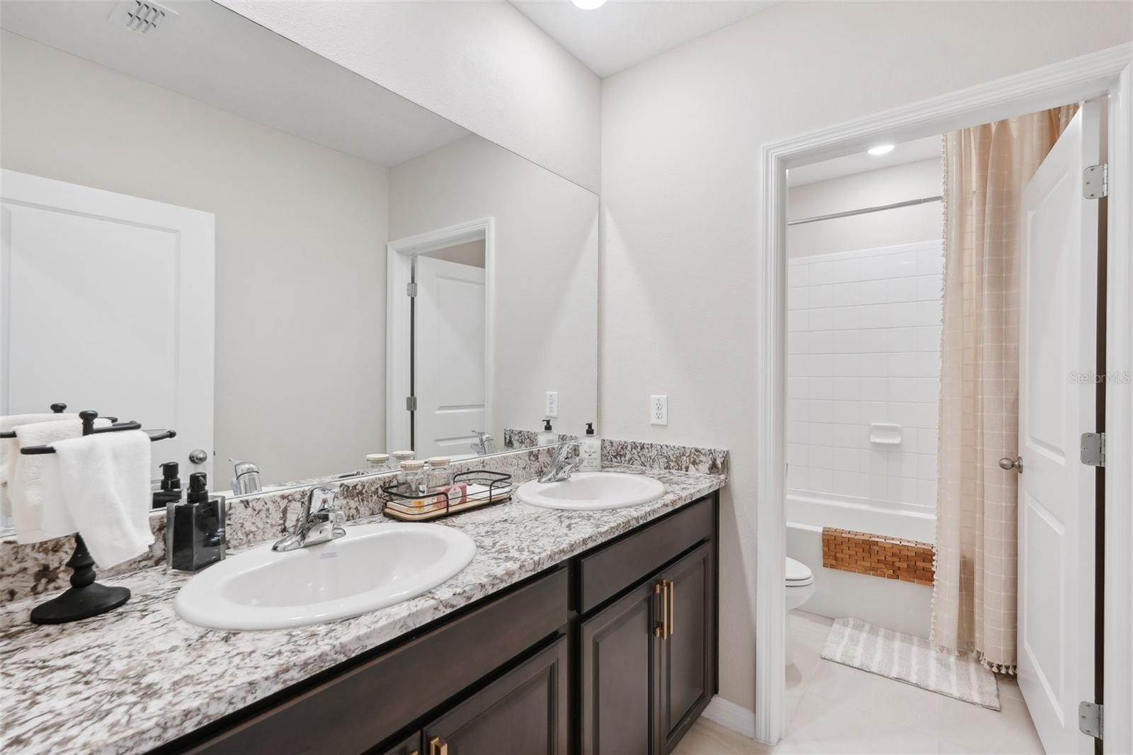 Image 30 of 45 For 13055 Willow Grove Drive