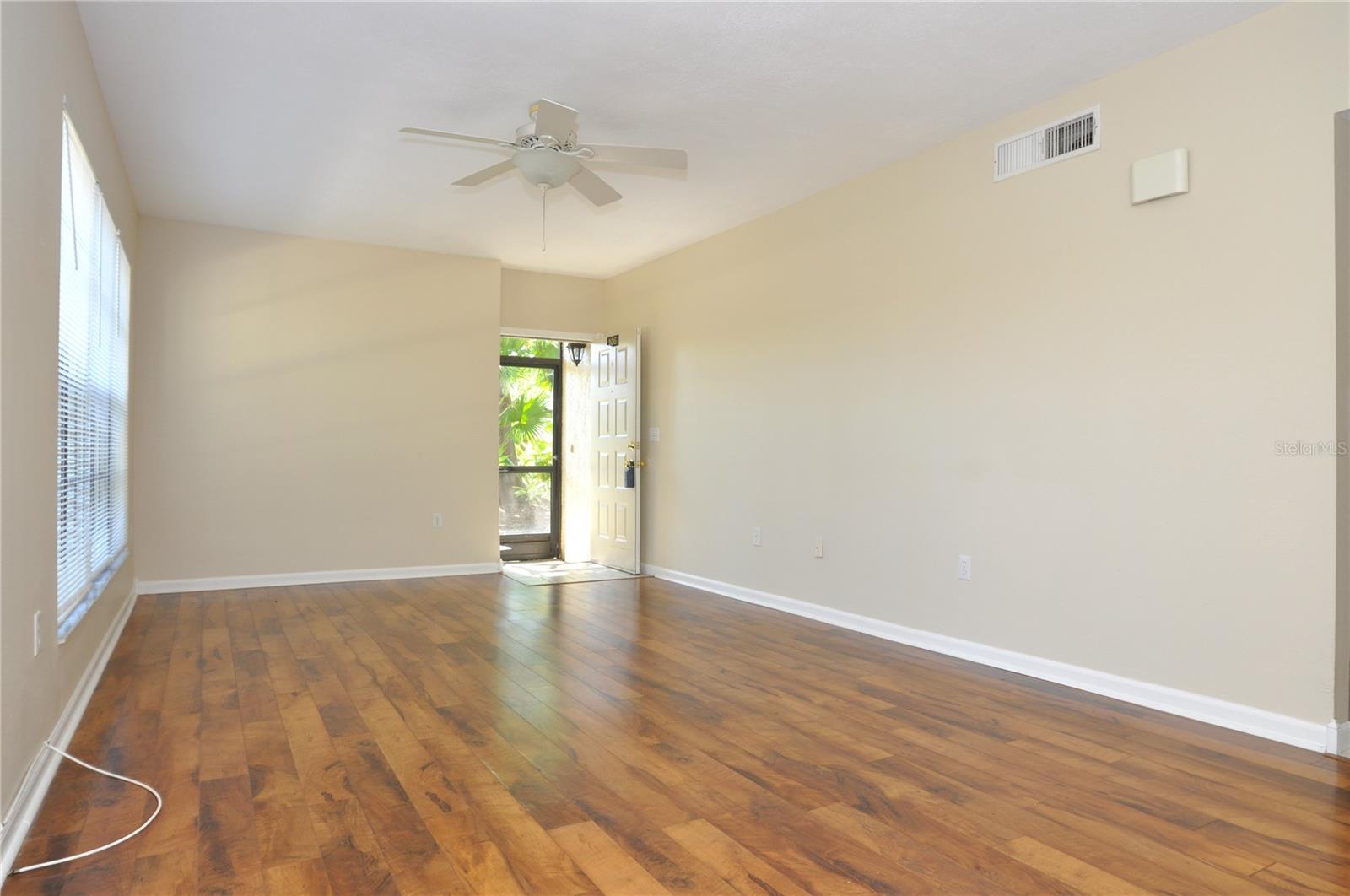 Image 7 of 26 For 3358 Mermoor Drive 2106