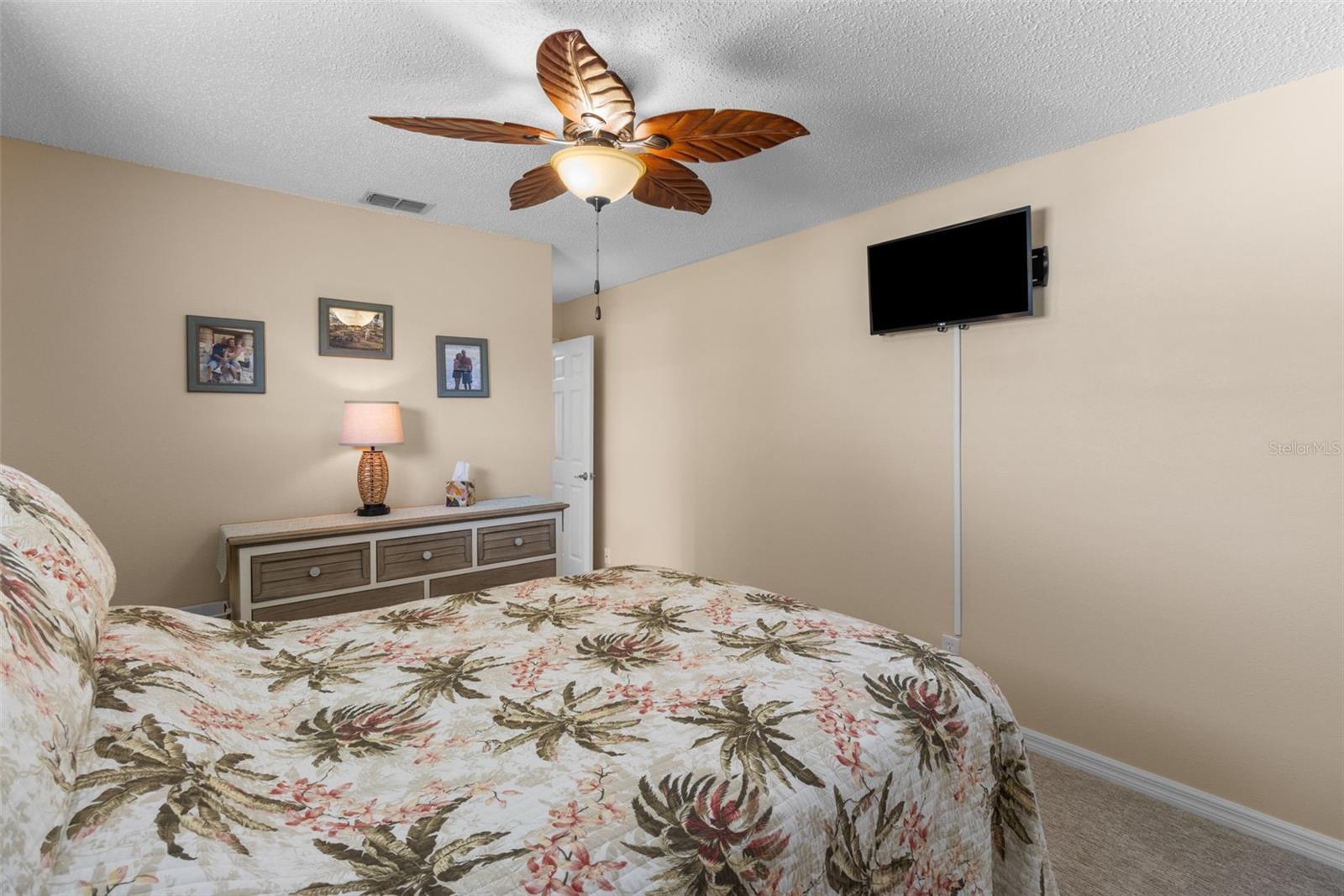 Image 25 of 54 For 9743 36th Way N 4