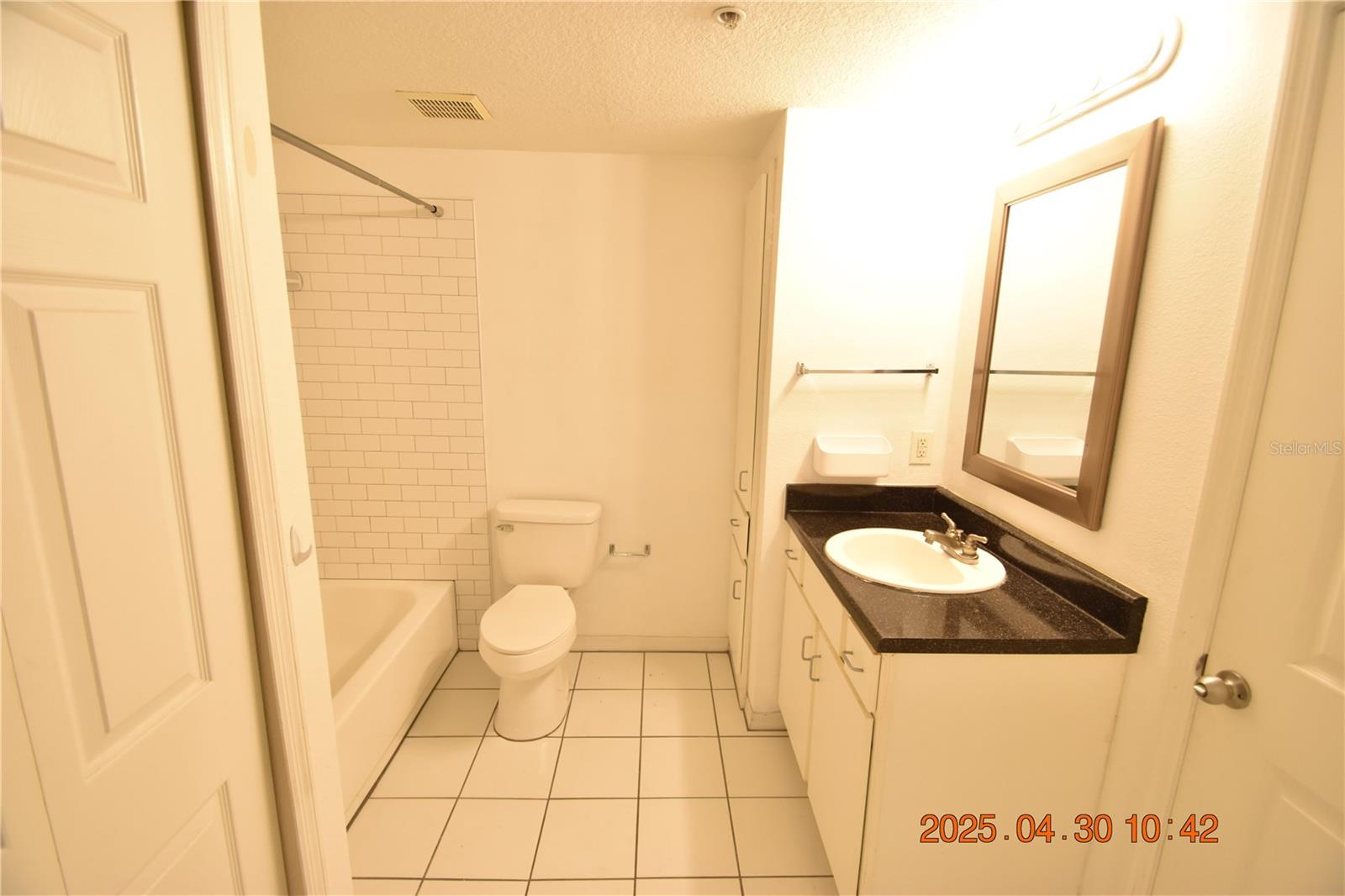 Image 15 of 39 For 1810 Palm Avenue 5317