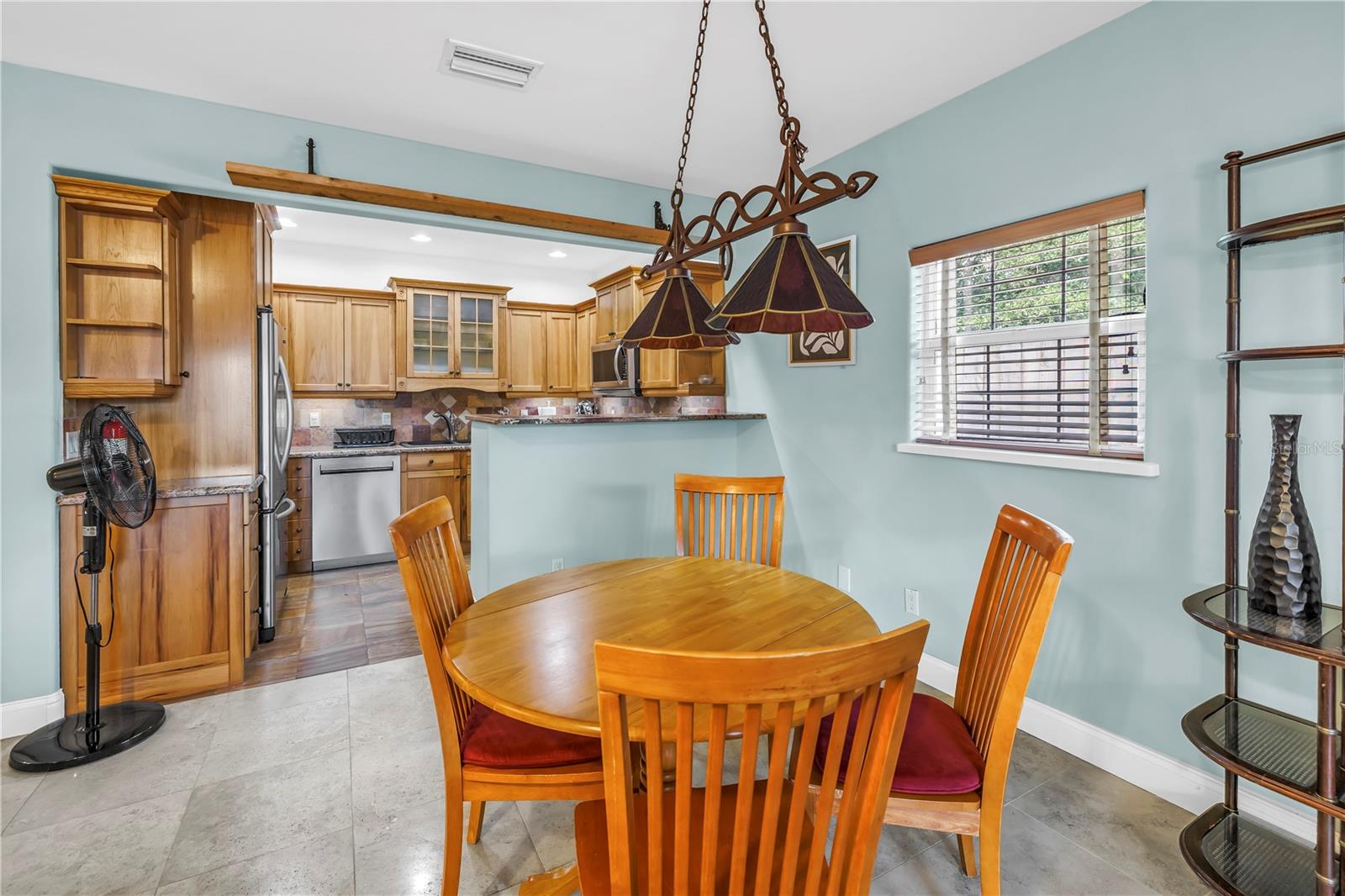 Image 12 of 52 For 6515 Dimarco Road