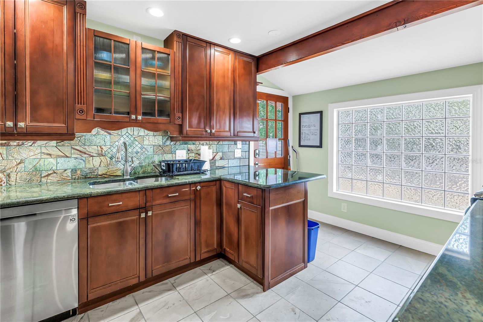 Image 38 of 52 For 6515 Dimarco Road