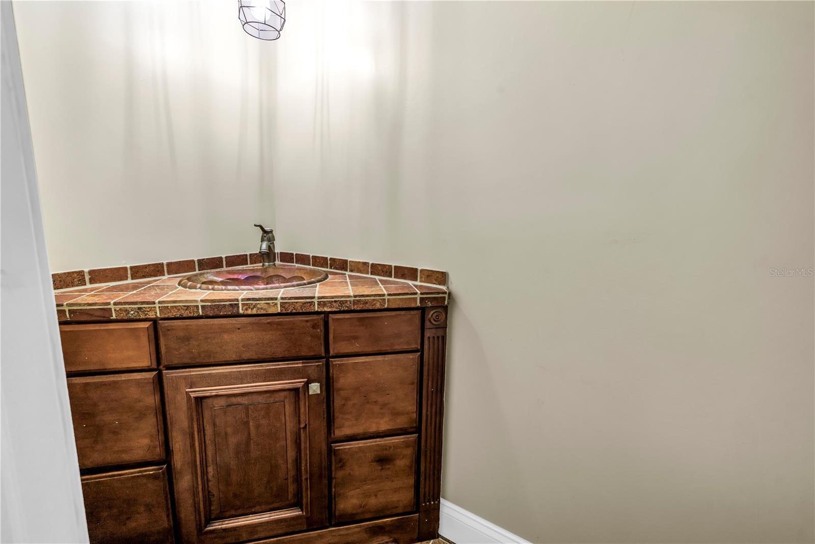 Image 41 of 52 For 6515 Dimarco Road