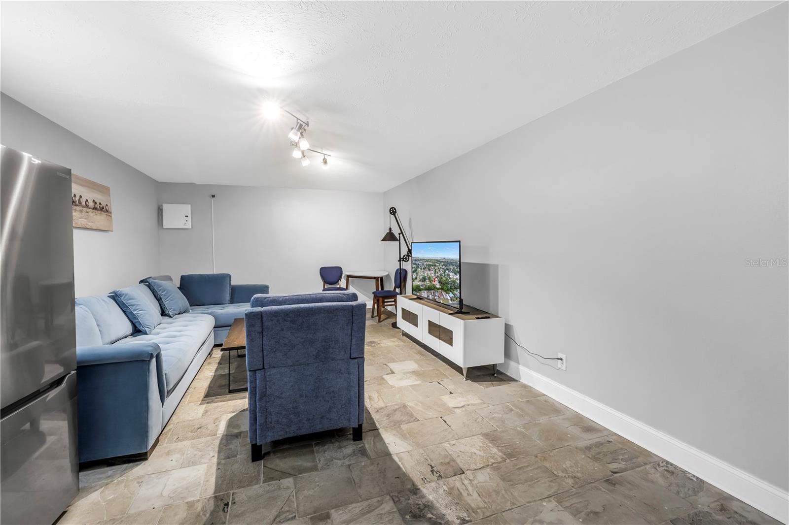 Image 45 of 52 For 6515 Dimarco Road