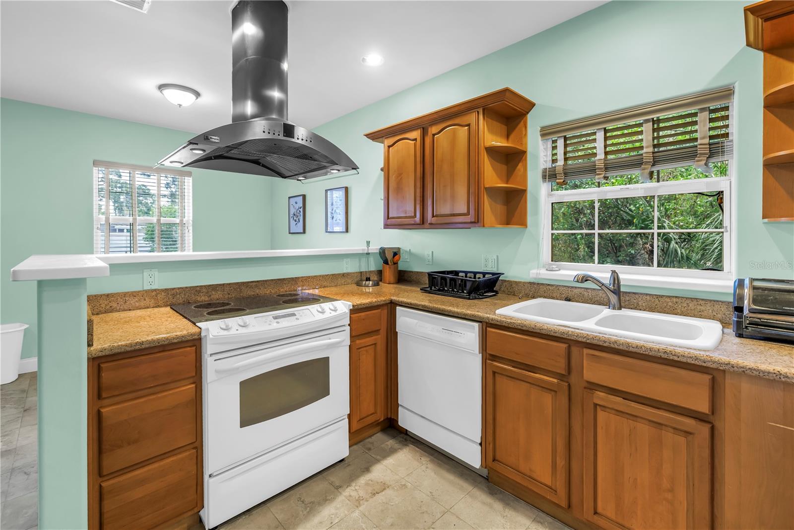 Image 8 of 52 For 6515 Dimarco Road
