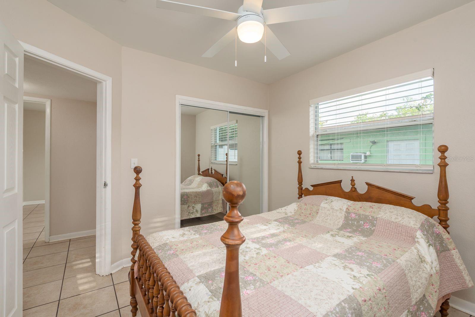 Image 12 of 23 For 2137 Victoria Drive